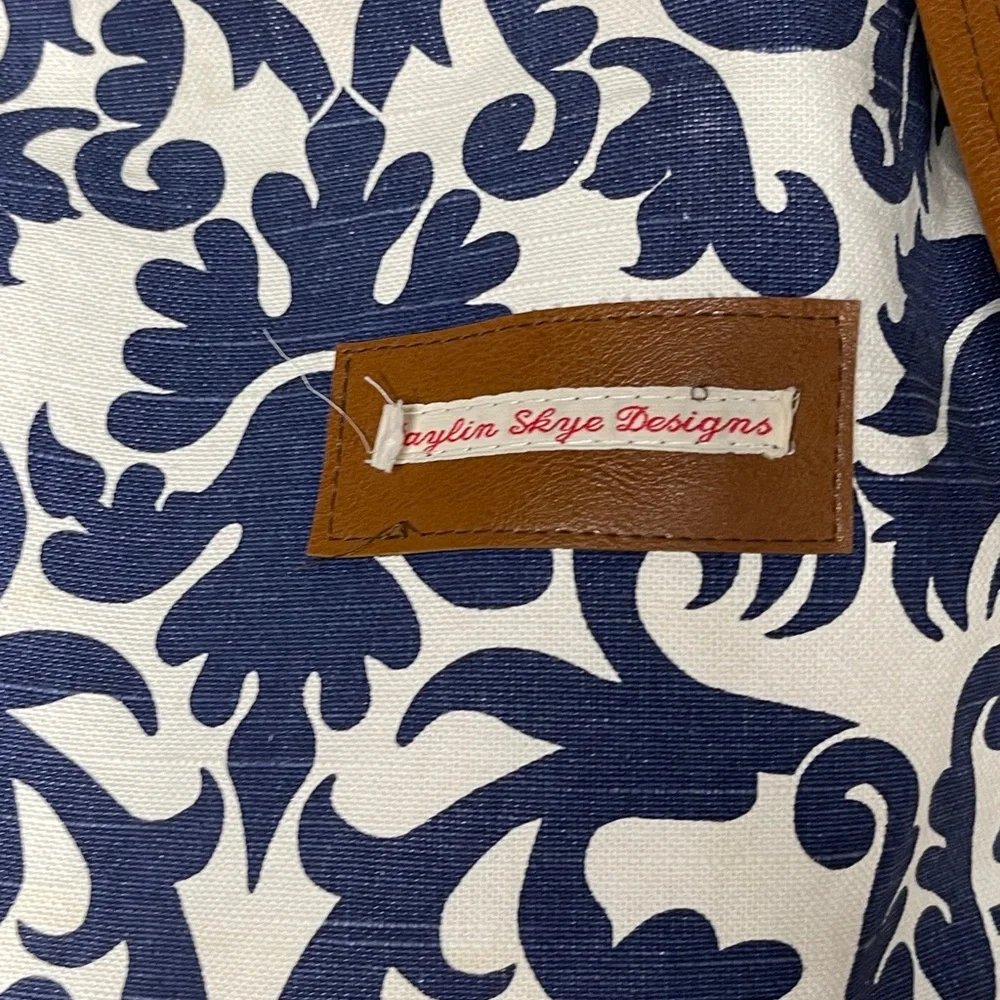 Daylin Skye Designs Artisan Damask & Leather Hono Tote Bag